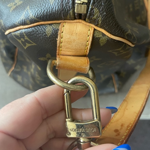 Louis Vuitton Monogram Keepall Bandouliere 55 - Picture 6 of 15